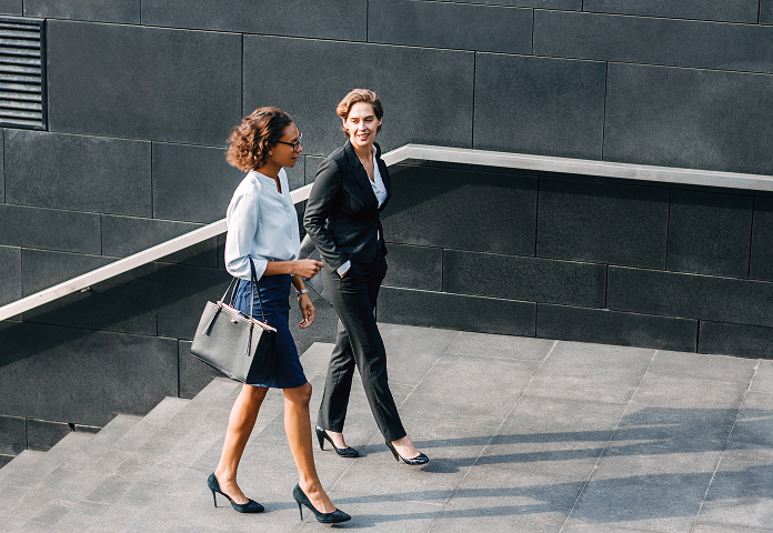 legal recruiter image